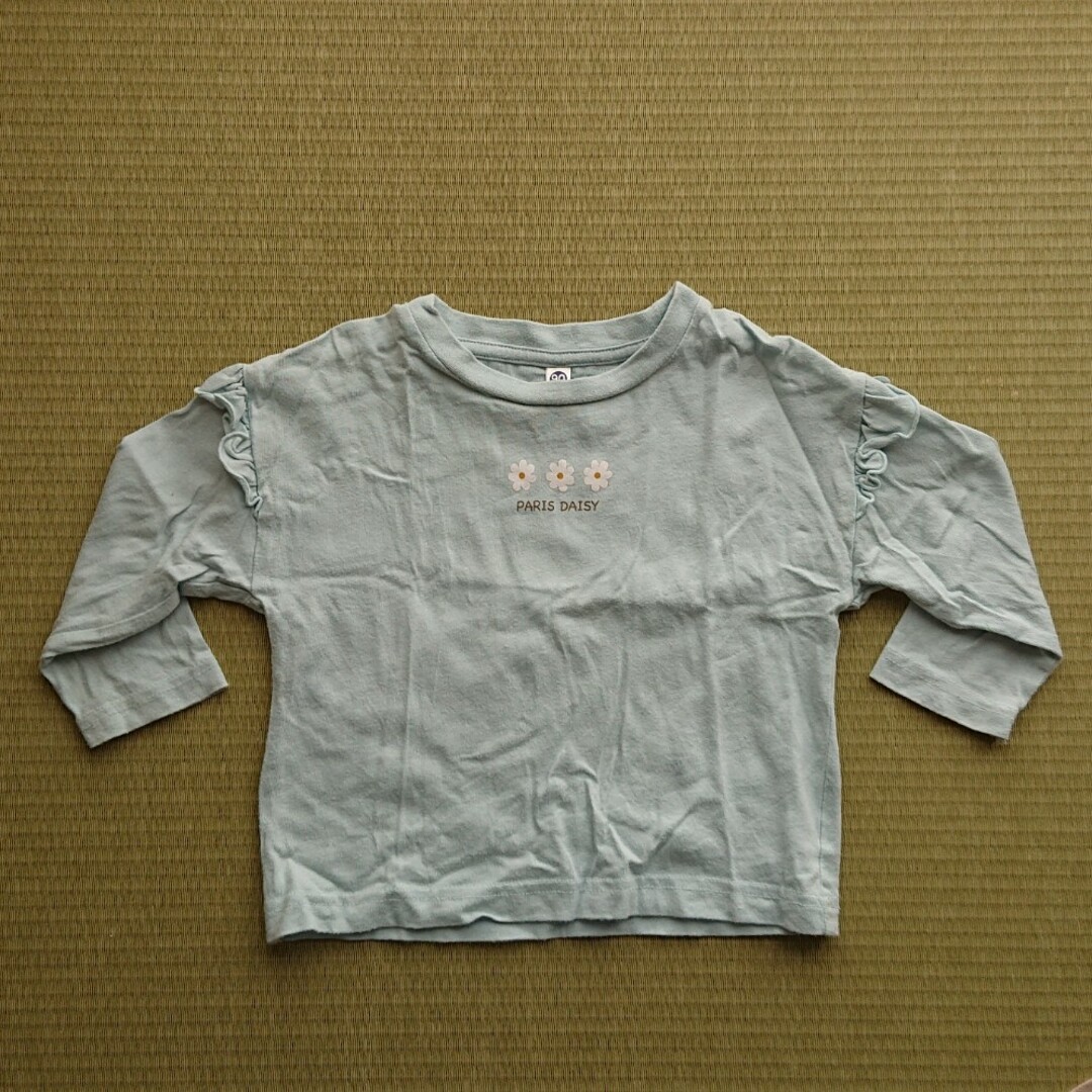 しまむら(シマムラ)のロングTシャツ女の子90cm 2枚セット キッズ/ベビー/マタニティのキッズ服女の子用(90cm~)(Tシャツ/カットソー)の商品写真