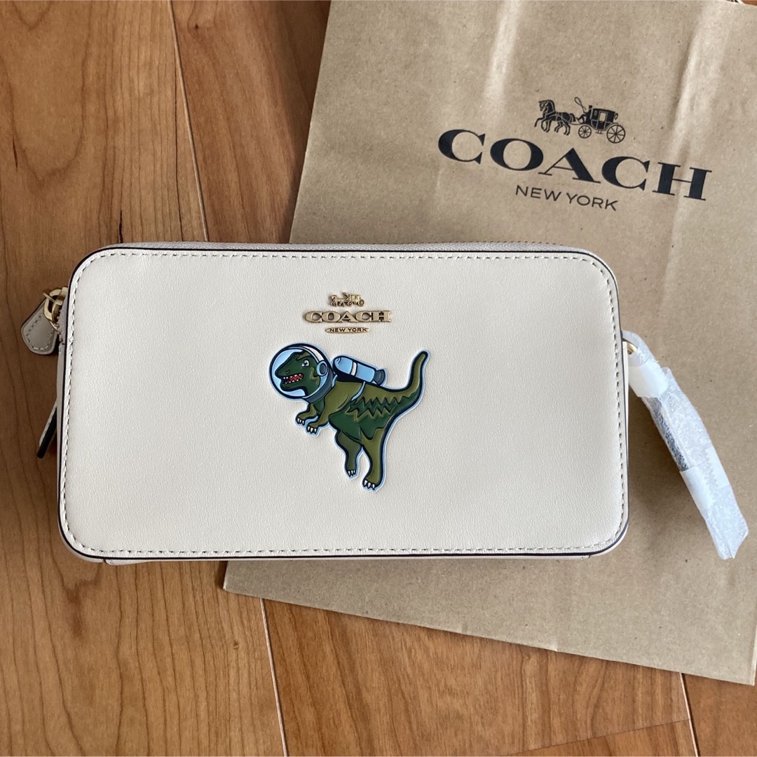 新品未使用♡COACH レキシーチェーン　ショルダーバック　シグネチャー　レザー