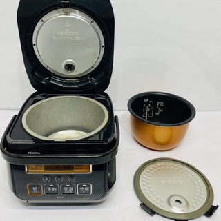 トウシバ(東芝)のTOSHIBA 炊飯器　3合　RC-5SK(炊飯器)