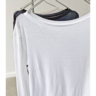 スピックアンドスパン(Spick & Span)のシアーボットネックプルオーバー　白(Tシャツ(長袖/七分))