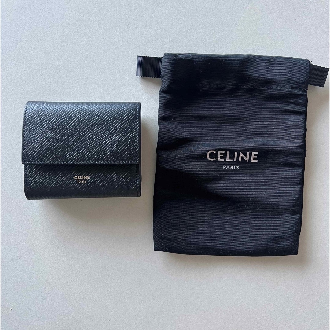 celine 財布　黒　三つ折り三つ折り財布