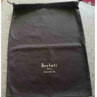 BERLUTI(ショップ袋)のフリマアイテム一覧 BERLUTI(ショップ袋)のフリマアイテム一覧