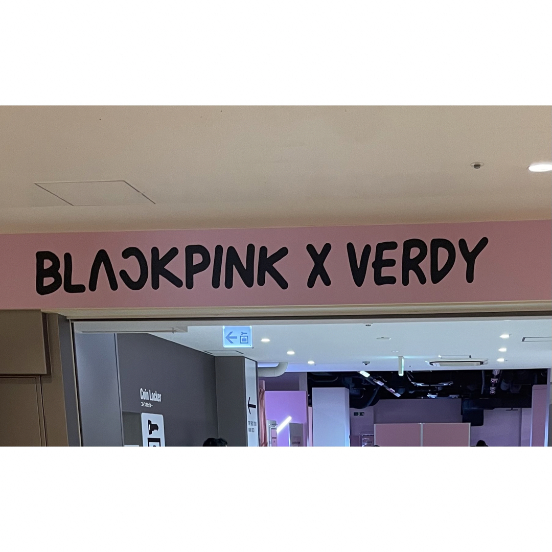 BLACKPINK verdy popup キーリング キーホルダー キーチェン