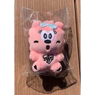 新品BLACKPINK×VERDYブラックピンクぬいぐるみキーリングpopup(ミュージシャン)