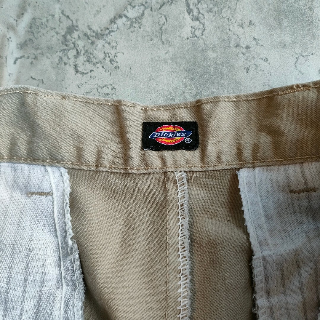 Dickies(ディッキーズ)の【B32】ディッキーズ  USA古着 ワークパンツ 丈長 レトロ メンズのパンツ(ワークパンツ/カーゴパンツ)の商品写真