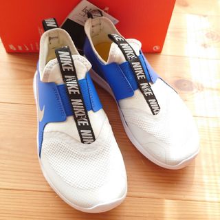 ナイキ(NIKE)のナイキ　FLEX RUNNER (PS)  20(スリッポン)