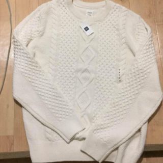 ギャップ(GAP)の《即購入可》GAP 白ニットセッター 新品(ニット/セーター)