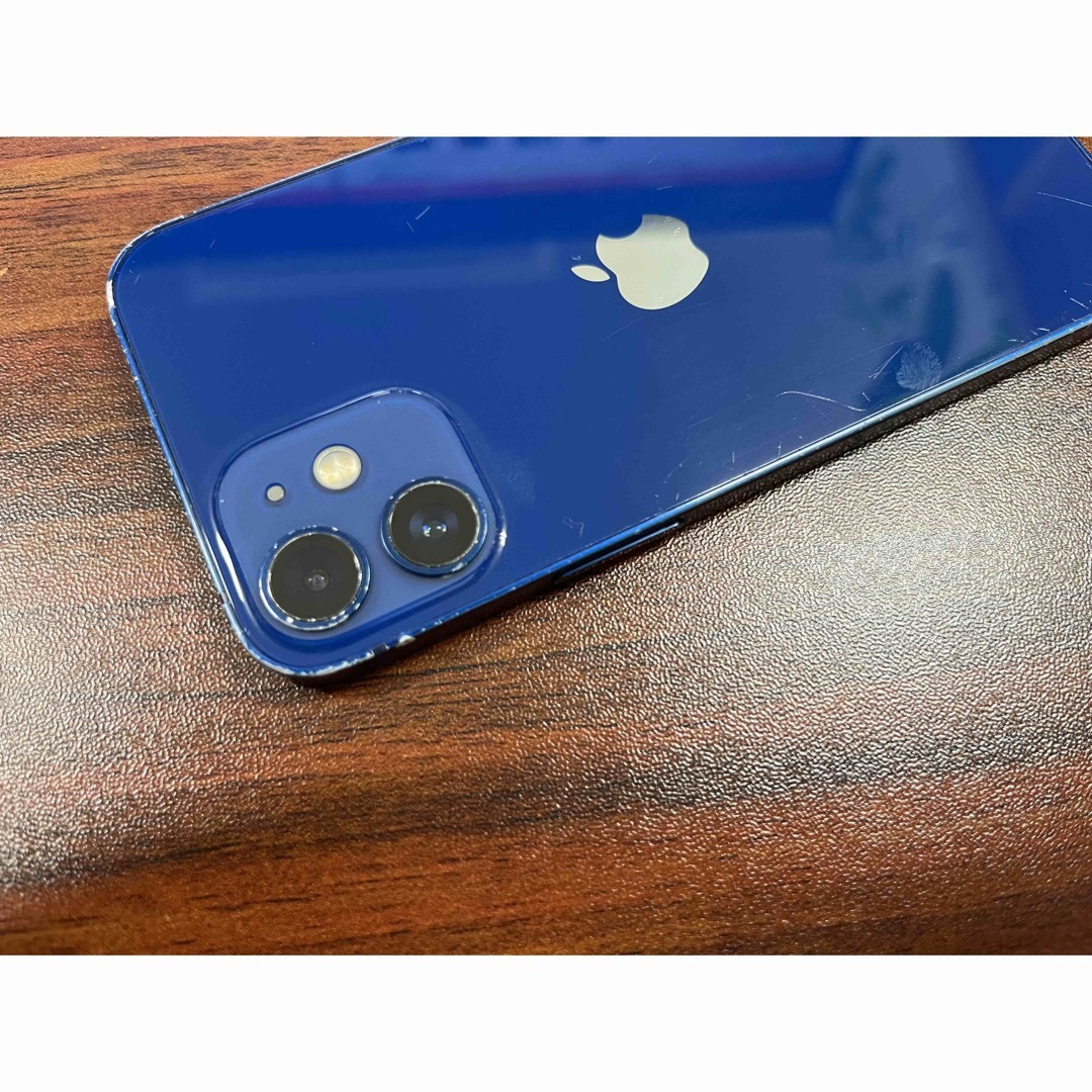 Apple(アップル)のiPhone12mini ブルー 256GB SIMフリー 本体 オマケあり スマホ/家電/カメラのスマートフォン/携帯電話(スマートフォン本体)の商品写真