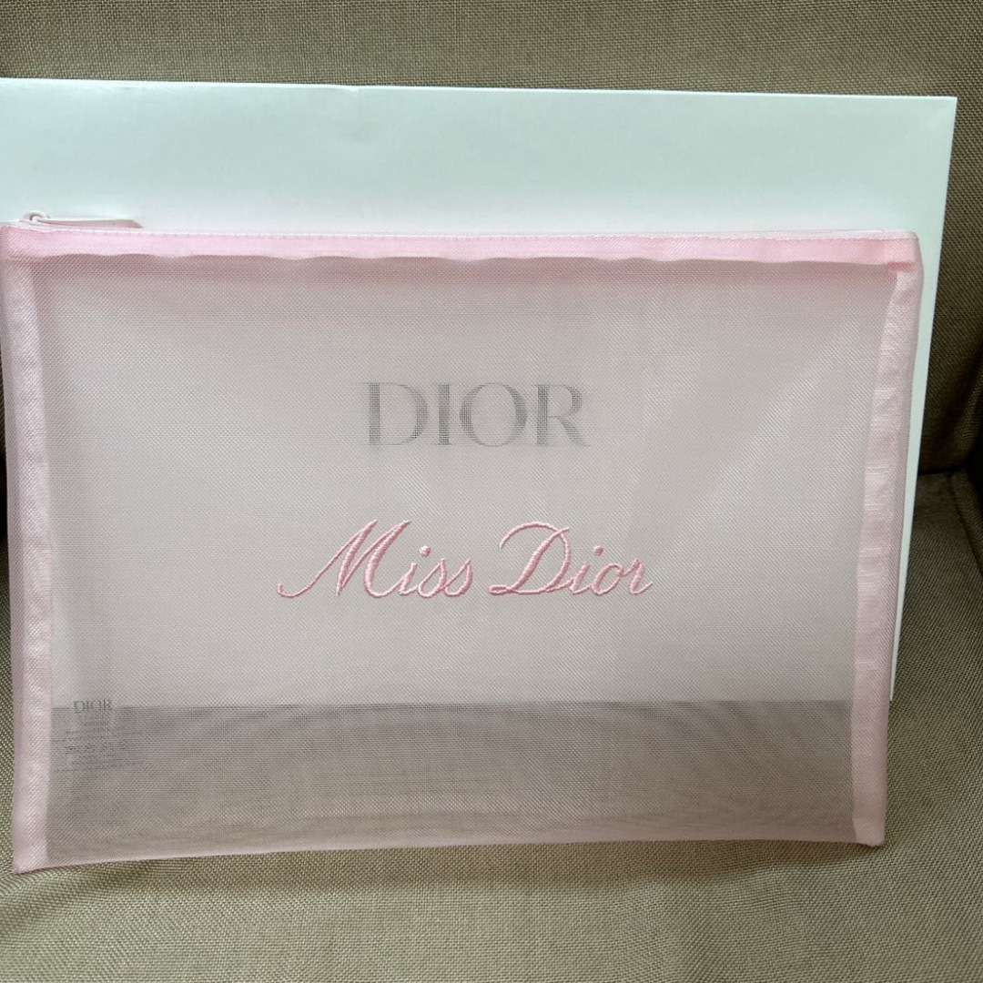 Dior - ディオールノベルティポーチの通販 by もりとりshop