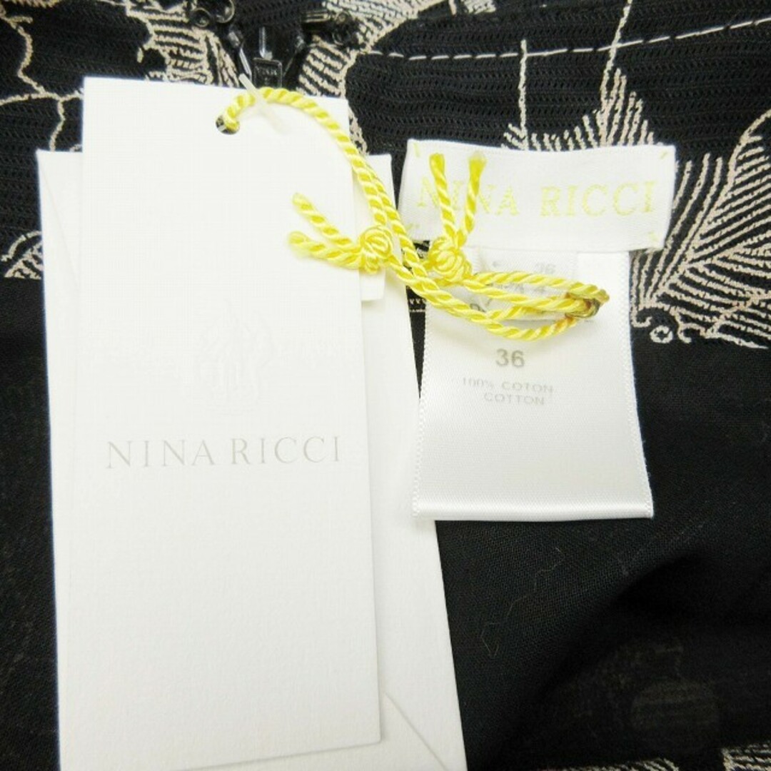 NINA RICCI(ニナリッチ)のニナリッチ NINA RICCI フラワープリント フレア スカート 膝丈 レディースのスカート(ひざ丈スカート)の商品写真