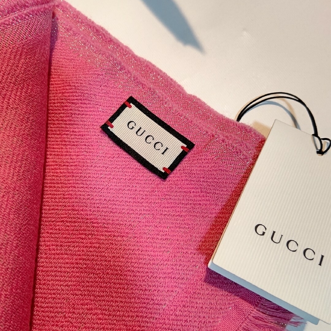 Gucci - ❤新品箱袋付き❤ GUCCI マフラー ショール ストール❤ピンク