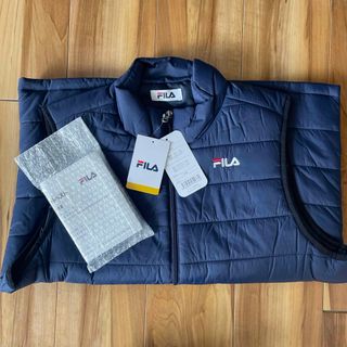 FILA - FILA電熱ベスト 新品未使用の通販 by kao's shop｜フィラならラクマ