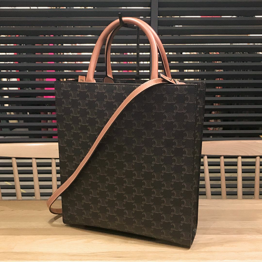 celine - 新品未使用 セリーヌ 現行 スモール バーティカルカバ