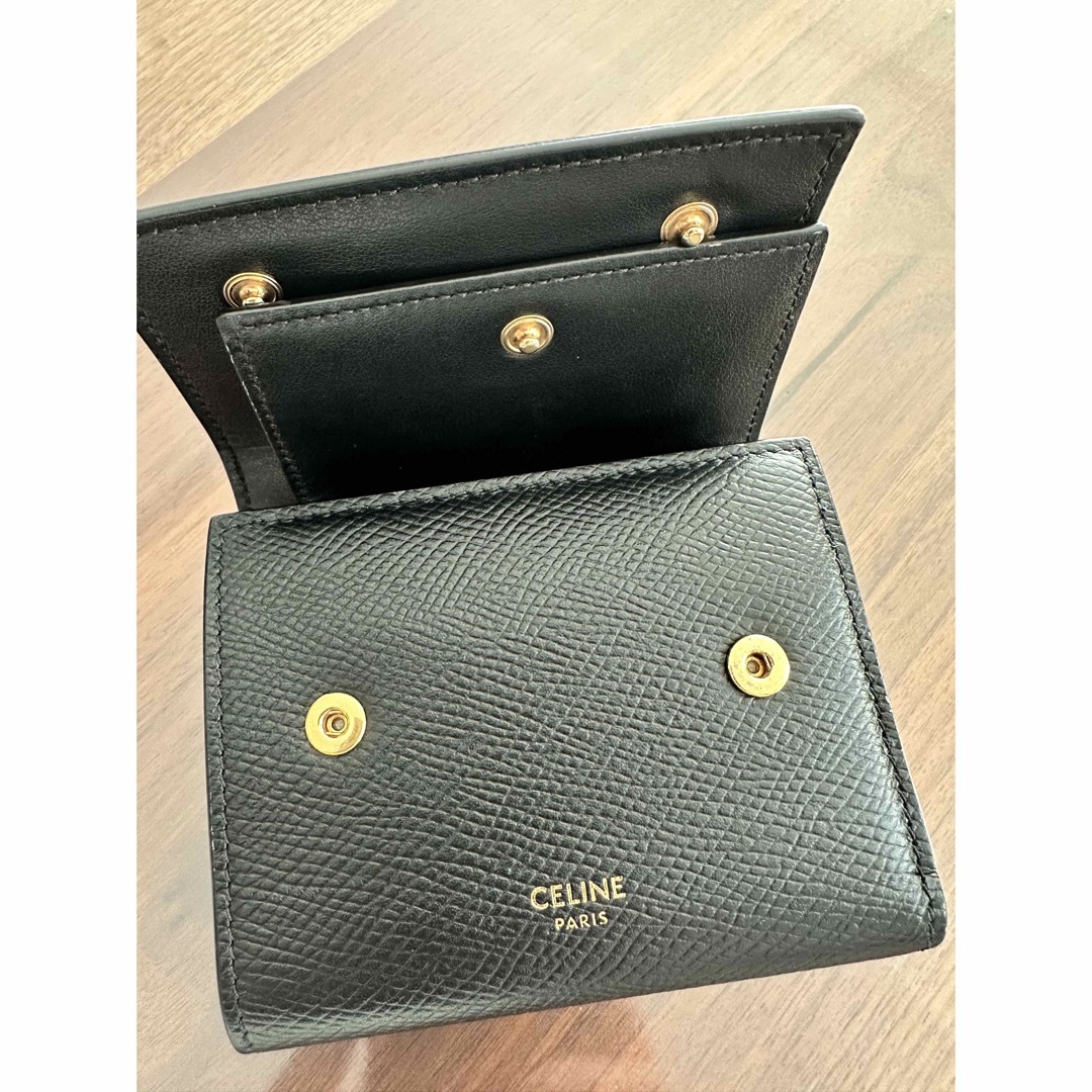 celine(セリーヌ)のt♡mama専用　セリーヌ　スモール トリフォールドウォレット /グレインドカー レディースのファッション小物(財布)の商品写真