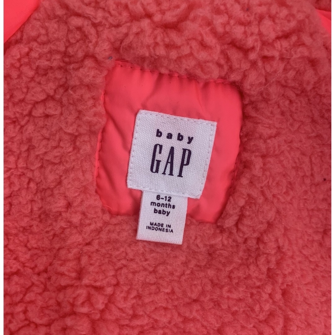 babyGAP(ベビーギャップ)のBaby gapダウン キッズ/ベビー/マタニティのベビー服(~85cm)(ジャケット/コート)の商品写真