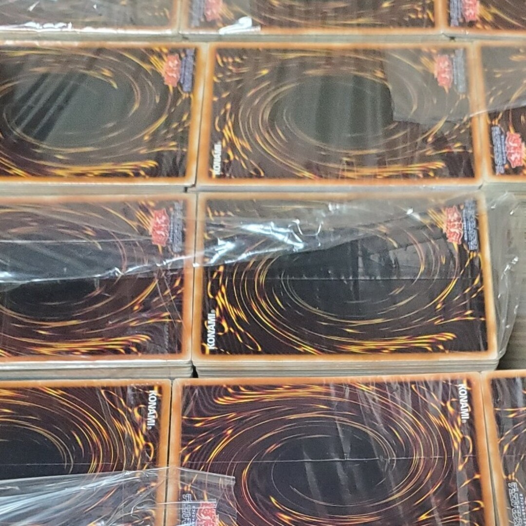 遊戯王 スーパーレア以上 約2000枚 光り物ジャンク約2000枚