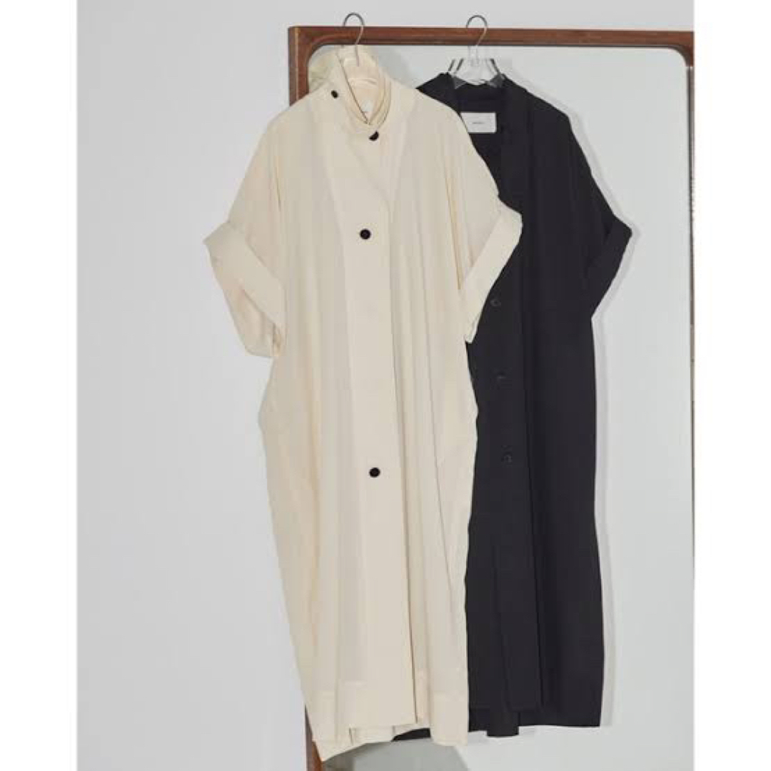 TODAYFUL(トゥデイフル)のHalfsleeve Cocoon Coat / size36 レディースのジャケット/アウター(ロングコート)の商品写真