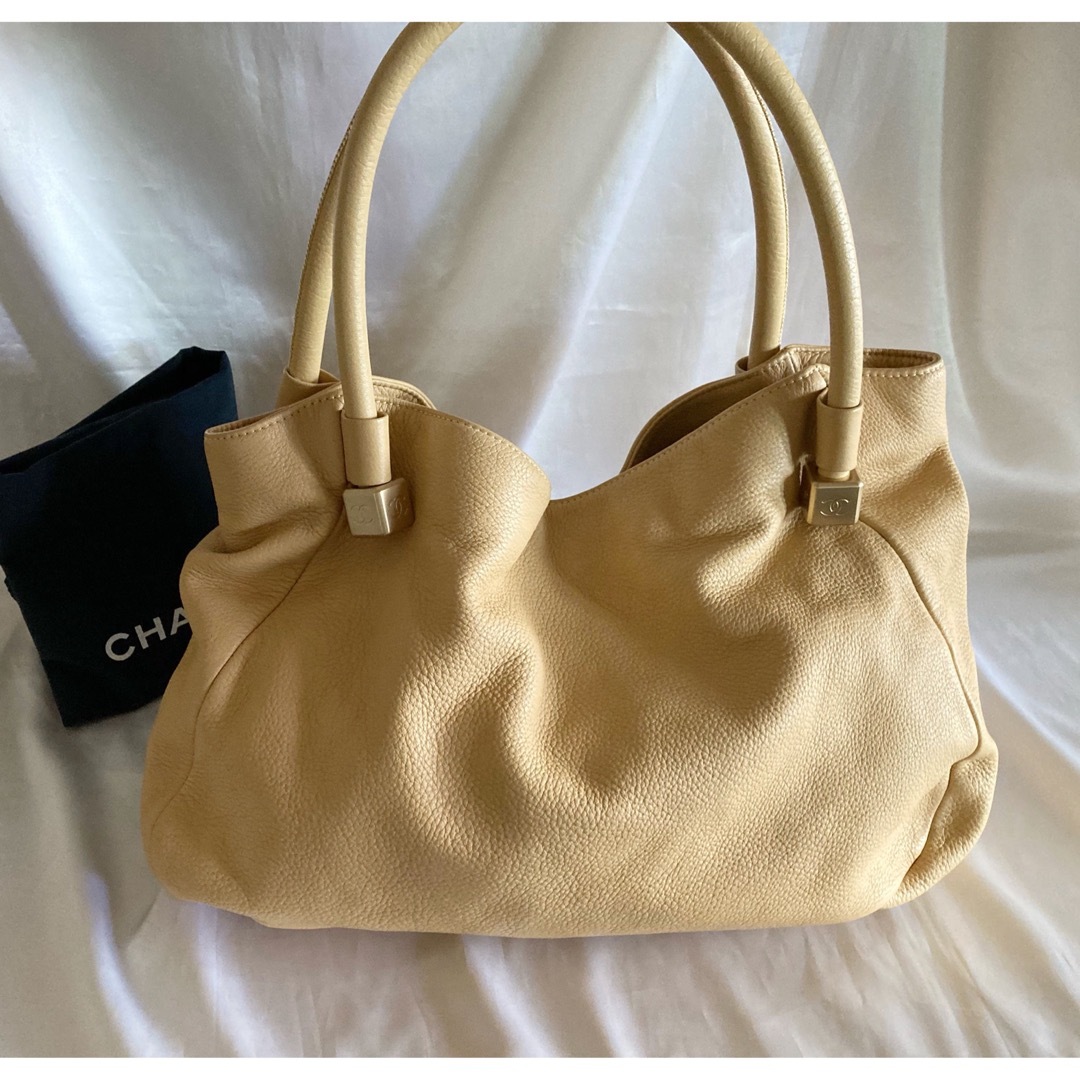 CHANEL - 極美品 CHANEL シャネル ココキューブ ショルダーバッグ