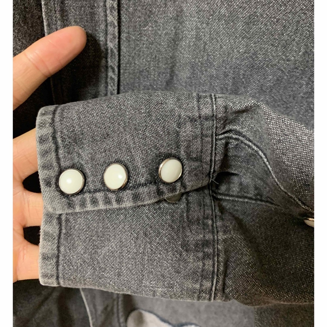 Wrangler(ラングラー)のWrangre ブラックデニム　ウエスタンシャツ メンズのトップス(シャツ)の商品写真