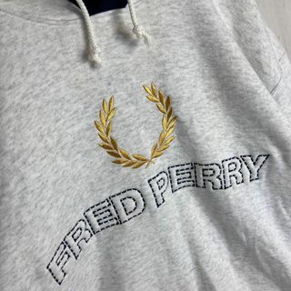 FRED PERRY - 【入手困難】 フレッドペリー パーカー ビッグ刺繍ロゴ