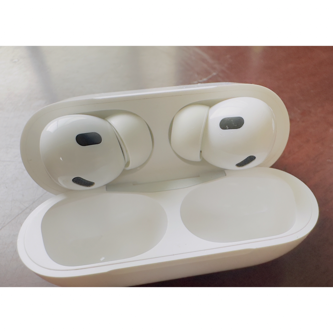 新品未使用正規品　AirPod pro第二世代　Lightning