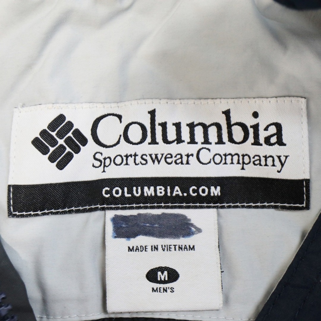 Columbia コロンビア マウンテンパーカー 刺繍  アウトドア アウター 登山 ワンポイントロゴ 中綿 ネイビー (メンズ M)   O5060