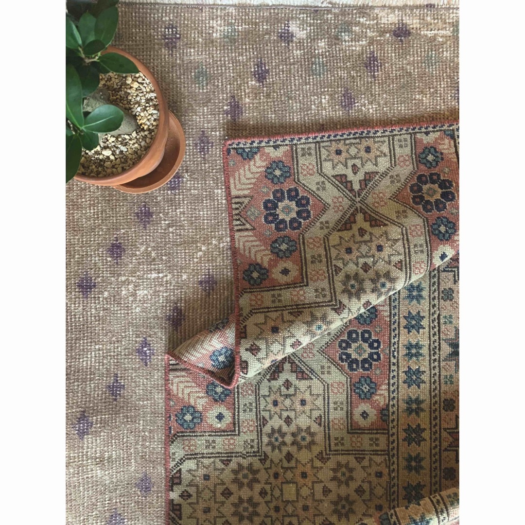 55.5×101"Bubble" ViNTAGE TURKiSH RUG 1