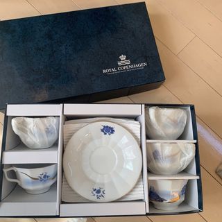 ロイヤルコペンハーゲン(ROYAL COPENHAGEN)のロイヤルコペンハーゲン　絹谷幸二　カップ　ソーサー　5客(食器)