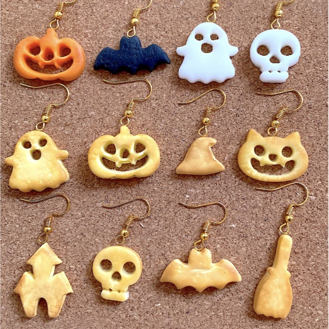 《新作》期間限定　ハロウィンクッキーピアス　ハンドメイド　2個　700円 ハンドメイドのアクセサリー(ピアス)の商品写真