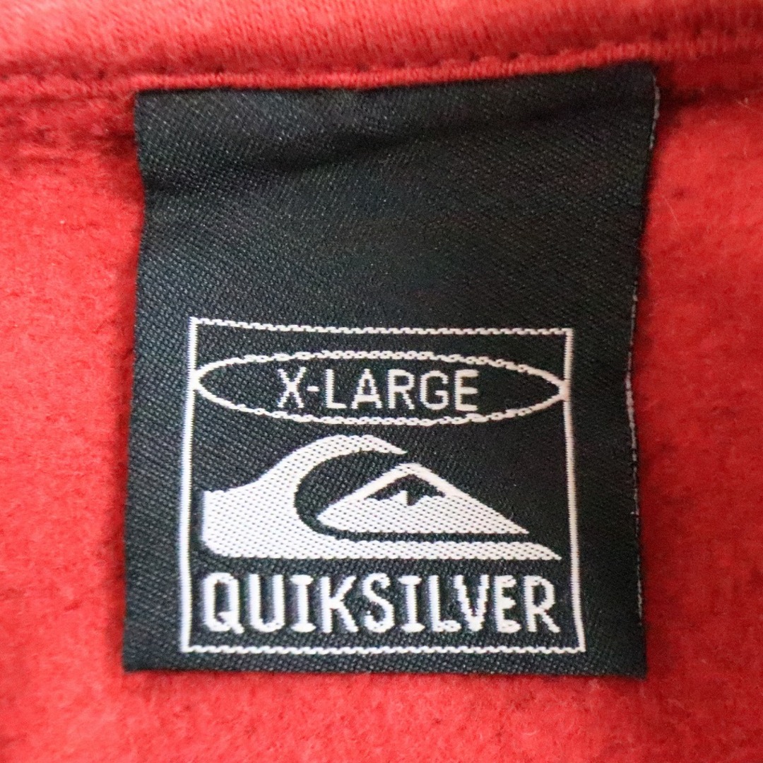 QUIKSILVER(クイックシルバー)のQuiksilver クイックシルバー ワンポイント スウェット ロゴ エルボーパッチ レッド (メンズ XL) 中古 古着 O5177 メンズのトップス(スウェット)の商品写真