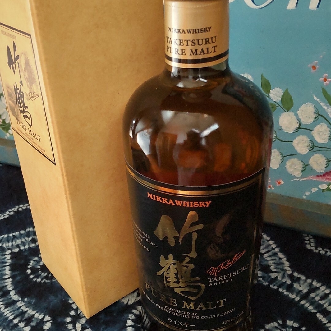 ニッカウヰスキー　Nikka 竹鶴ピュアモルトウイスキー　700ml 旧ラベル 食品/飲料/酒の酒(ウイスキー)の商品写真