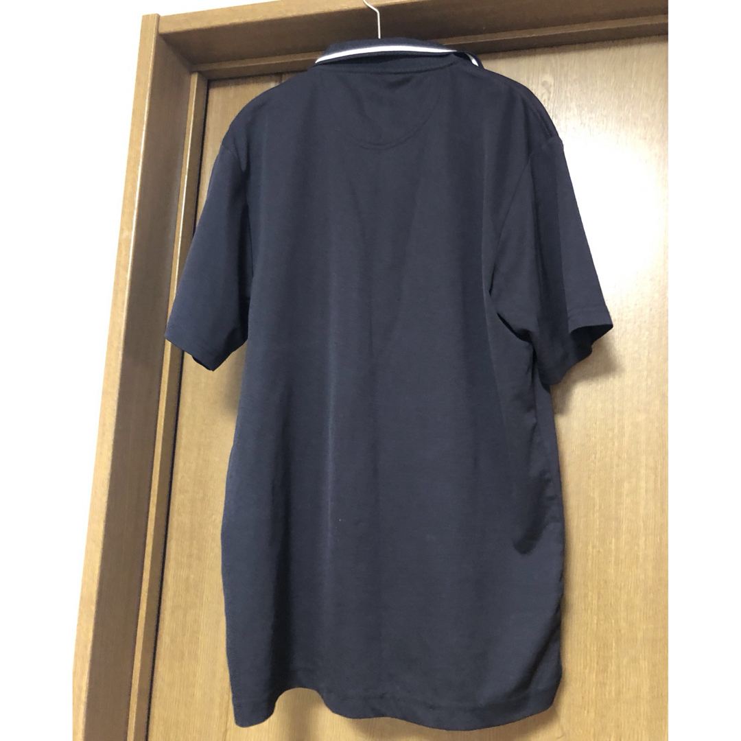【ブラックポロシャツ】Mサイズ レディースのトップス(ポロシャツ)の商品写真