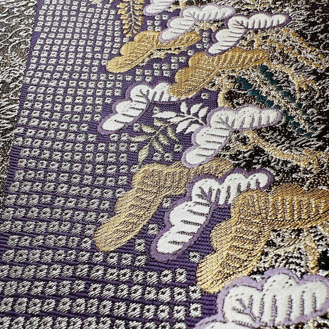 松に藤、鹿の子紋　金糸、銀糸が使用された袋帯　着物