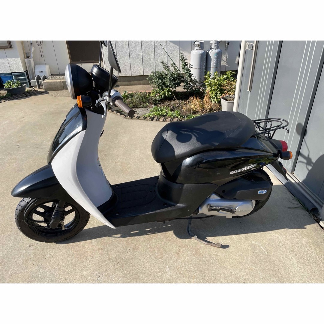 ホンダ トゥデイ タイヤ前後新品インジェクション AF67 原付の50cc-