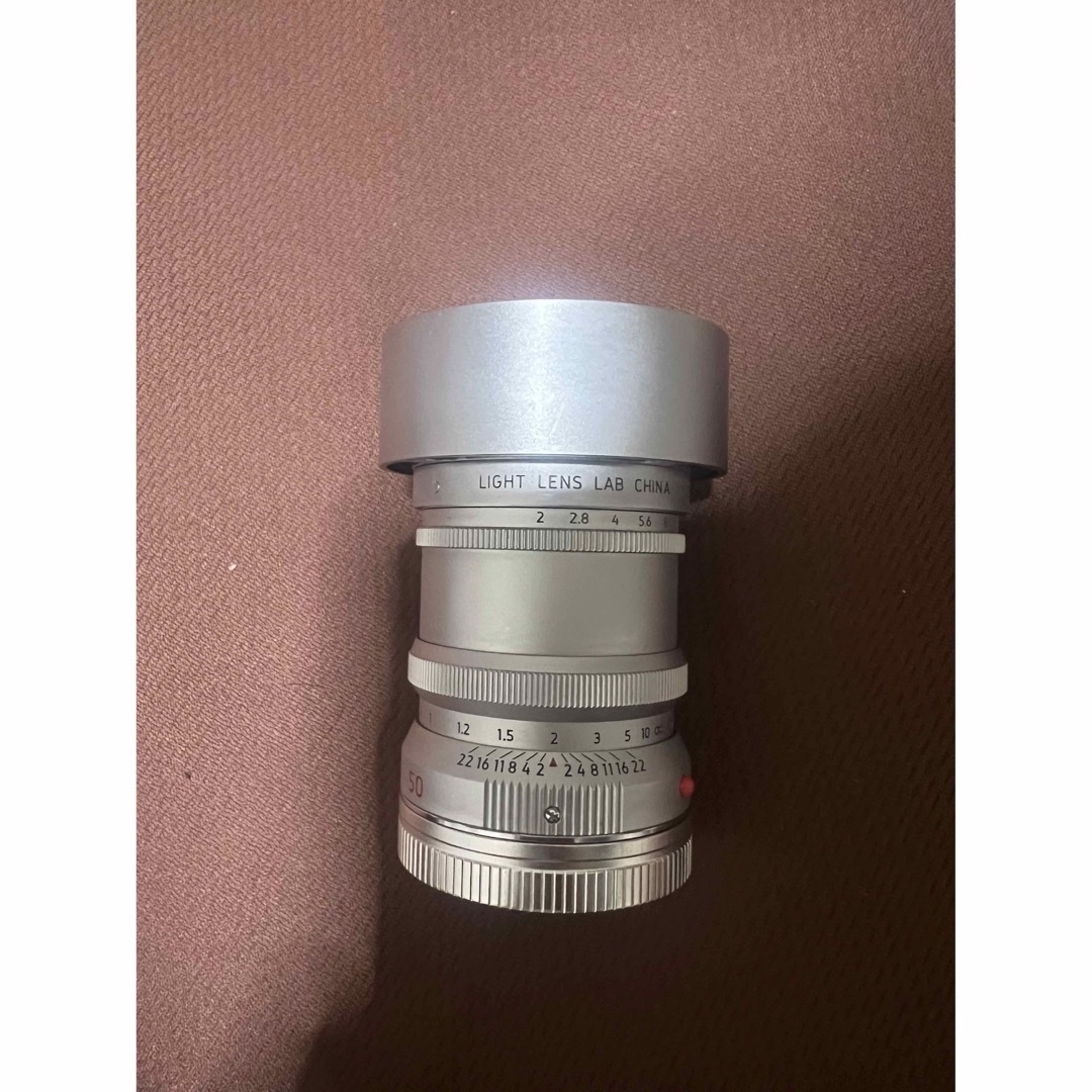 LEICA(ライカ)のLight lens lab M 50mm F2 SPII シルバー スマホ/家電/カメラのカメラ(レンズ(単焦点))の商品写真