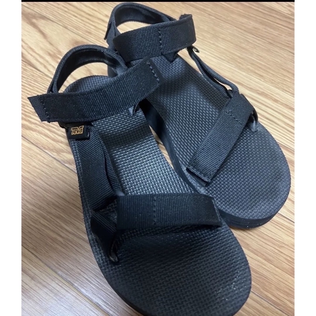 Teva(テバ)のTEVA★MIDFORM UNIVERSAL★23cm レディースの靴/シューズ(サンダル)の商品写真