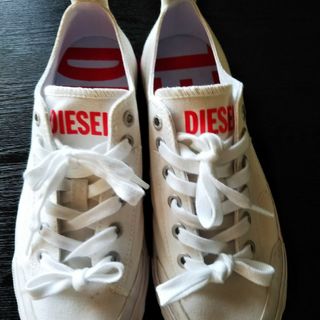 ディーゼル(DIESEL)のレディーススニーカー(スニーカー)