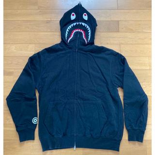 アベイシングエイプ(A BATHING APE)のBAPE シャークパーカー　Lサイズ(パーカー)