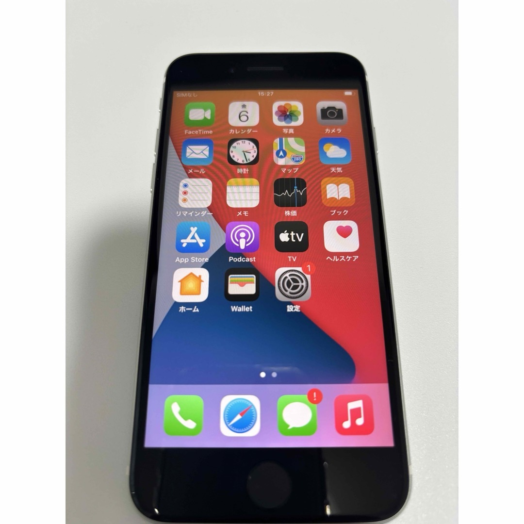 「アップル iPhoneSE 第2世代 64GB ホワイトdocomo＋専用ケー