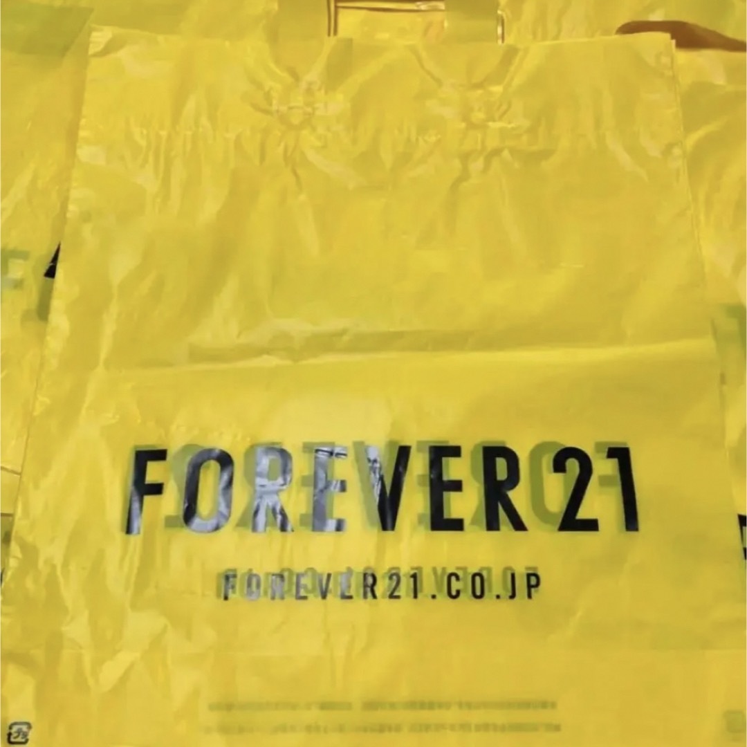 FOREVER 21(フォーエバートゥエンティーワン)のFOREVER  21　ショップ袋 3枚 レディースのバッグ(ショップ袋)の商品写真