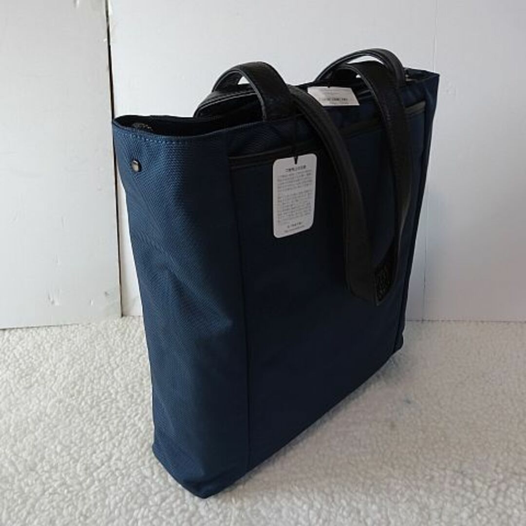 LANVIN en Bleu(ランバンオンブルー)の【新品・本物】LANVIN en Bleu トートバッグ/紺￥25,300- メンズのバッグ(トートバッグ)の商品写真