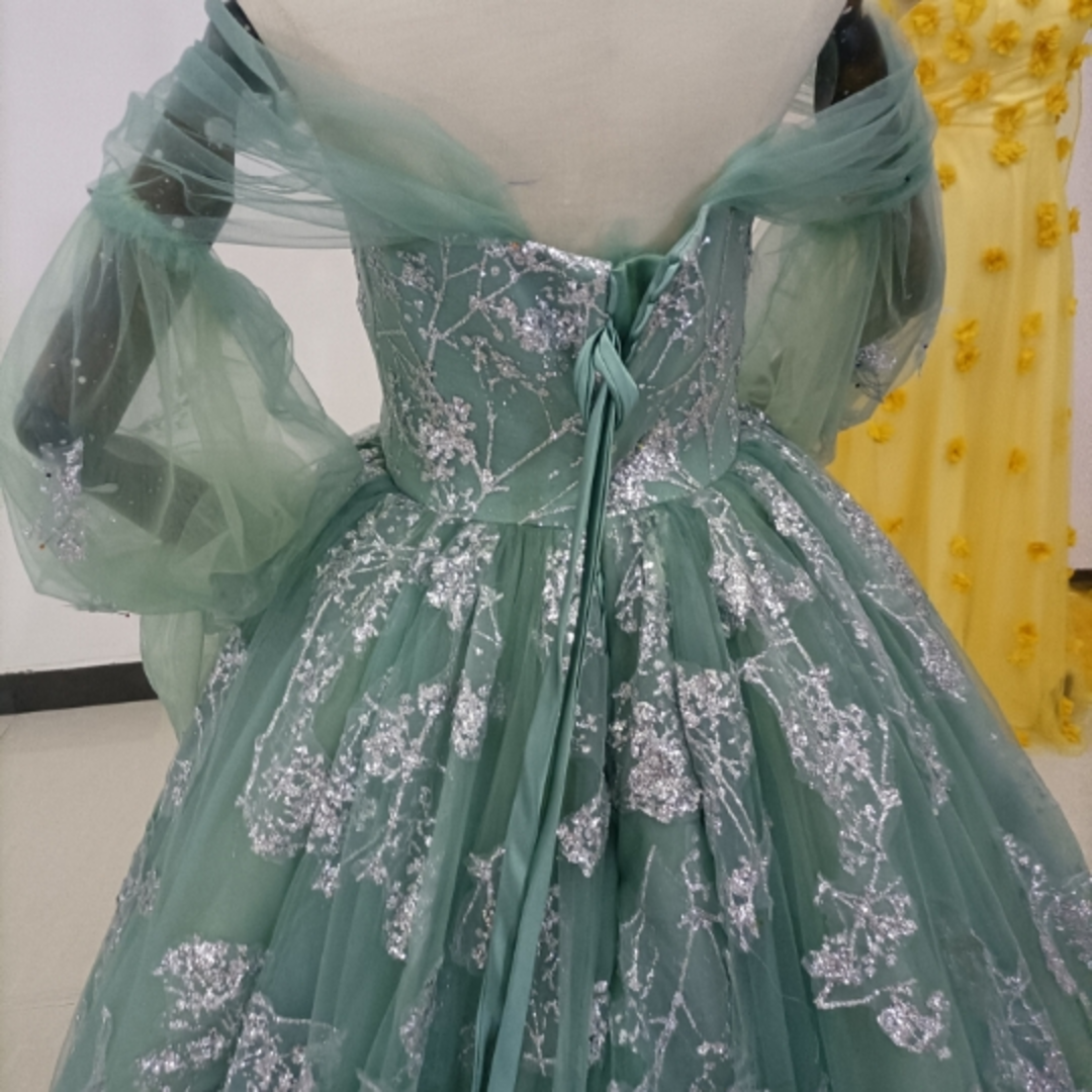 フォーマル/ドレス憧れのドレス ブルーグリーン カラードレス ベアトップ 繊細レース 花嫁/披露宴