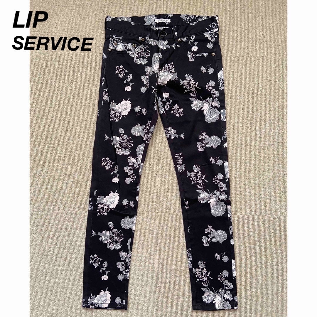 LIP SERVICE(リップサービス)の【LIP SERVICE】フラワースキニーパンツ【黒白】 レディースのパンツ(スキニーパンツ)の商品写真