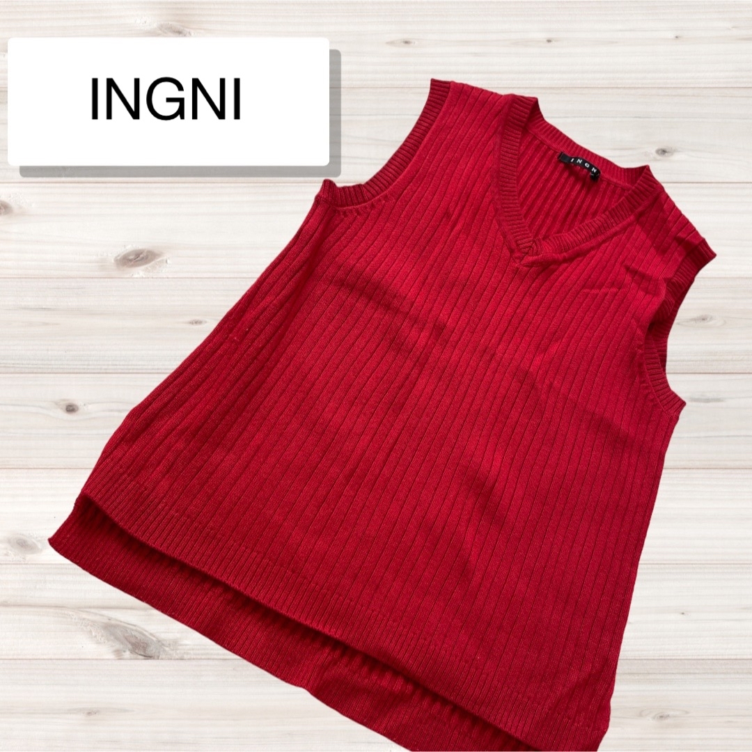 INGNI(イング)のレディース トップスINGNI  ノースリーブ レッド レディースのトップス(カットソー(半袖/袖なし))の商品写真