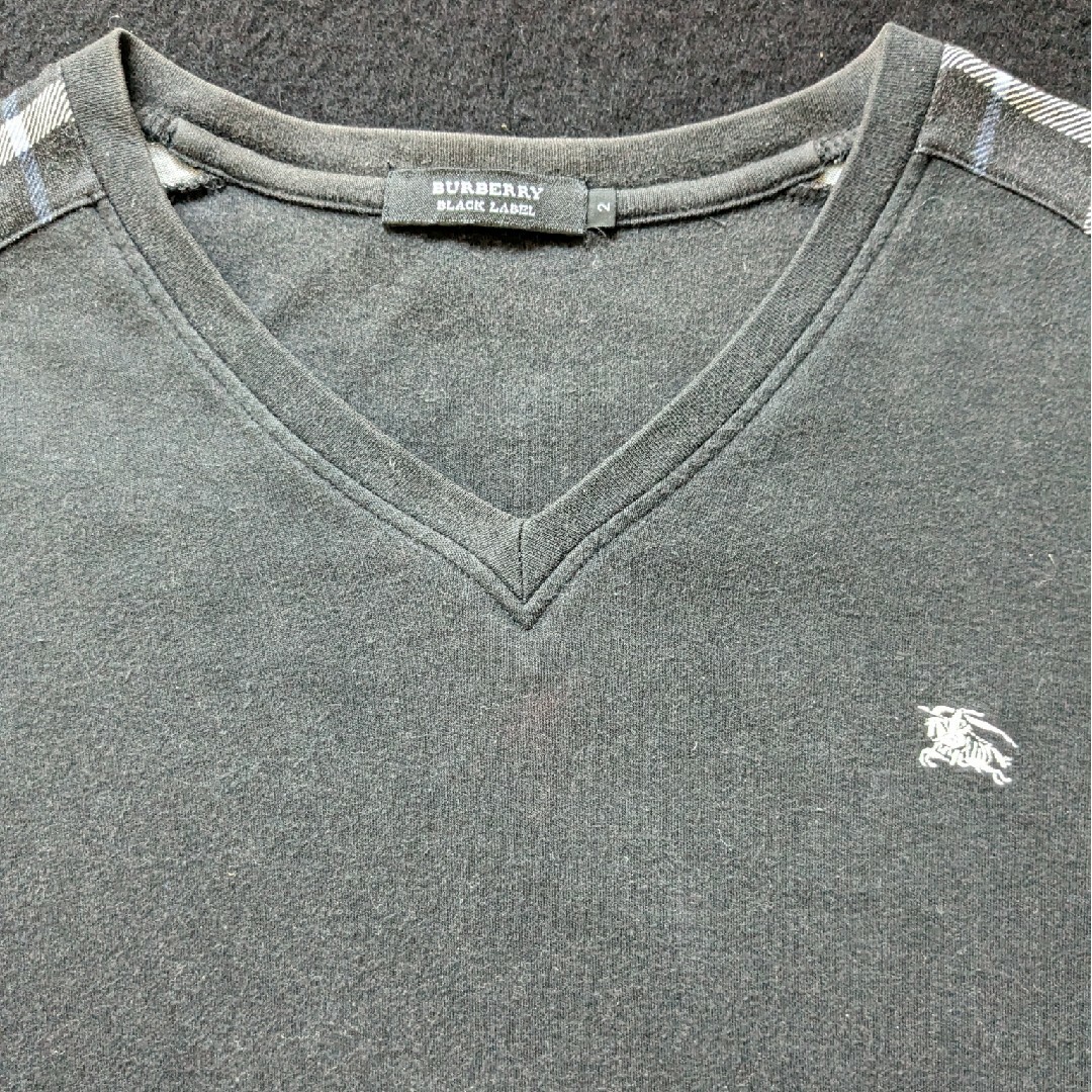 BURBERRY BLACK LABEL(バーバリーブラックレーベル)のバーバリーブラックレーベル　肩チェック　長袖Tシャツ 2　黒色　BURBERRY メンズのトップス(Tシャツ/カットソー(七分/長袖))の商品写真