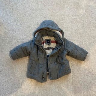 ベビーギャップ(babyGAP)のbaby Gap グレーダウン　帽子取り外し可(ジャケット/コート)