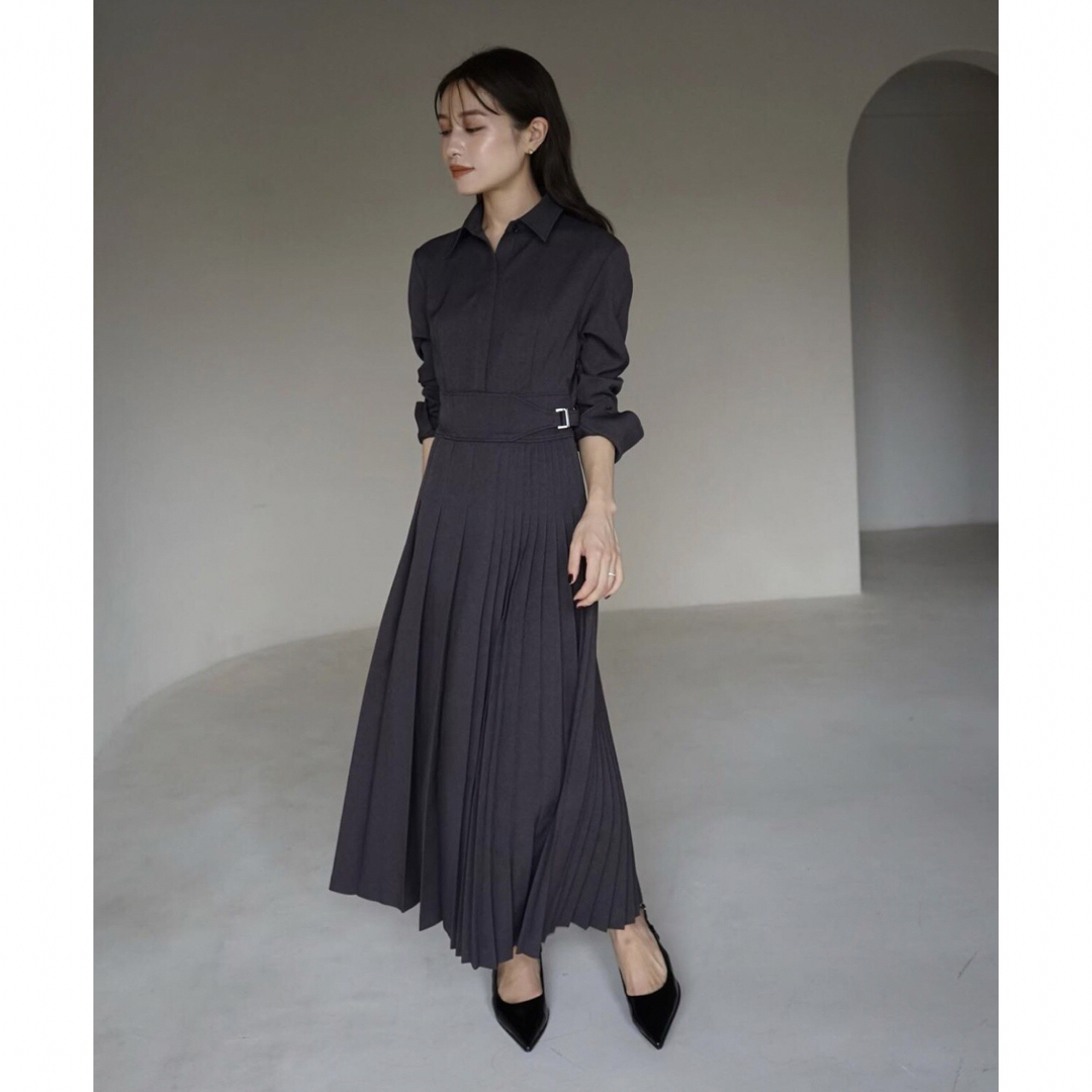 ánuans - laubeblanc Asymmetry pleats Dressの通販 by yurika|ア