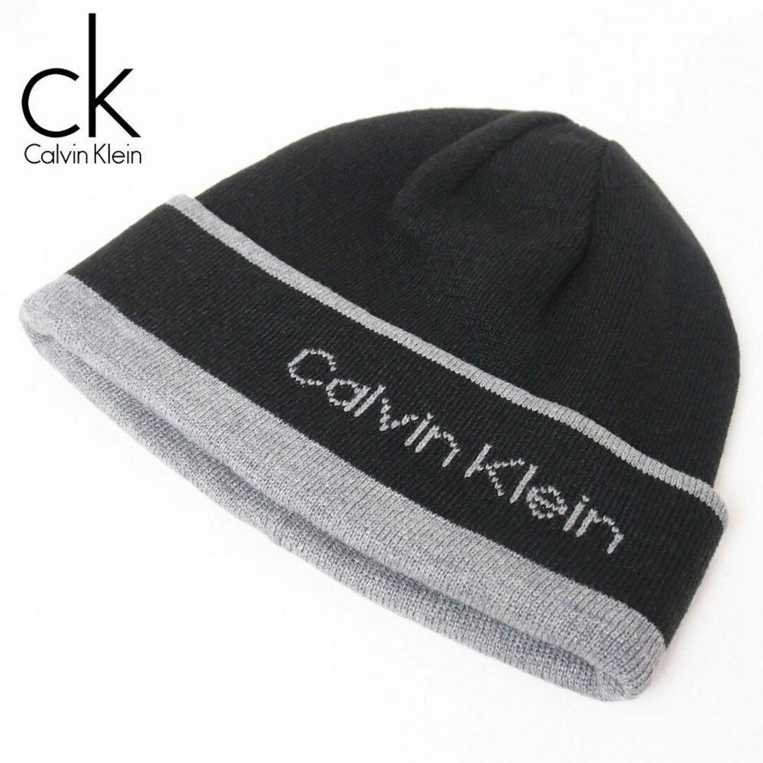 Calvin Klein(カルバンクライン)の新品 Calvin Klein ロゴ リバーシブルニット帽 ブラック メンズの帽子(ニット帽/ビーニー)の商品写真