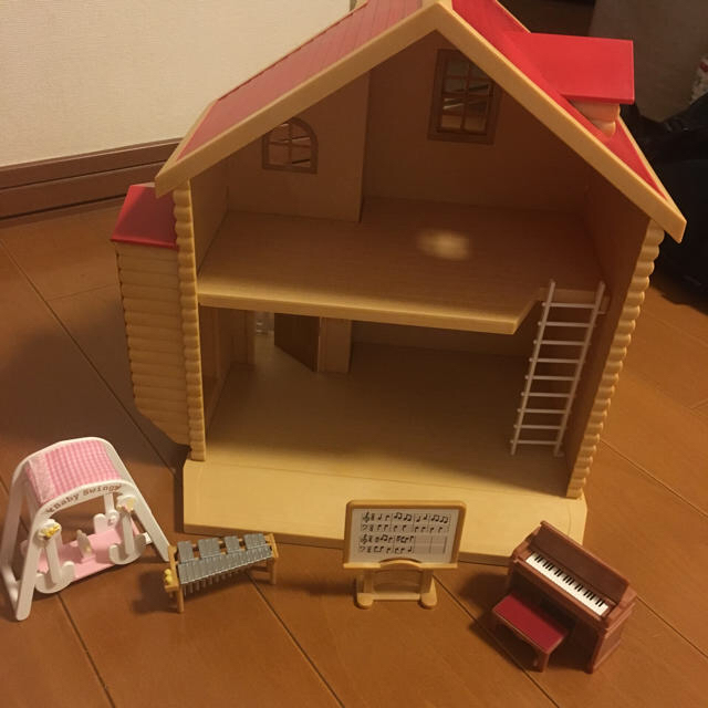 シルバニアファミリー 赤い屋根のお家 キッズ/ベビー/マタニティのおもちゃ(その他)の商品写真