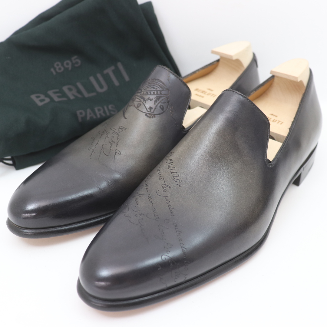 Berluti(ベルルッティ)のIT4AGME1M4O8 未使用保管品 ベルルッティ カリグラフィ カーシヴ ガレ メンズの靴/シューズ(ドレス/ビジネス)の商品写真